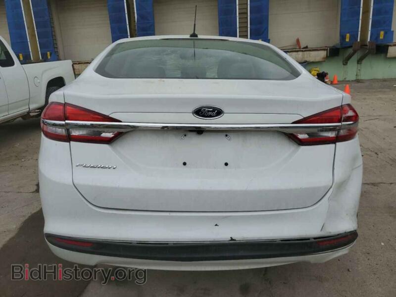 2018 Ford FUSION (VIN 3FA6P0G77JR239142) — фото 6 из 12