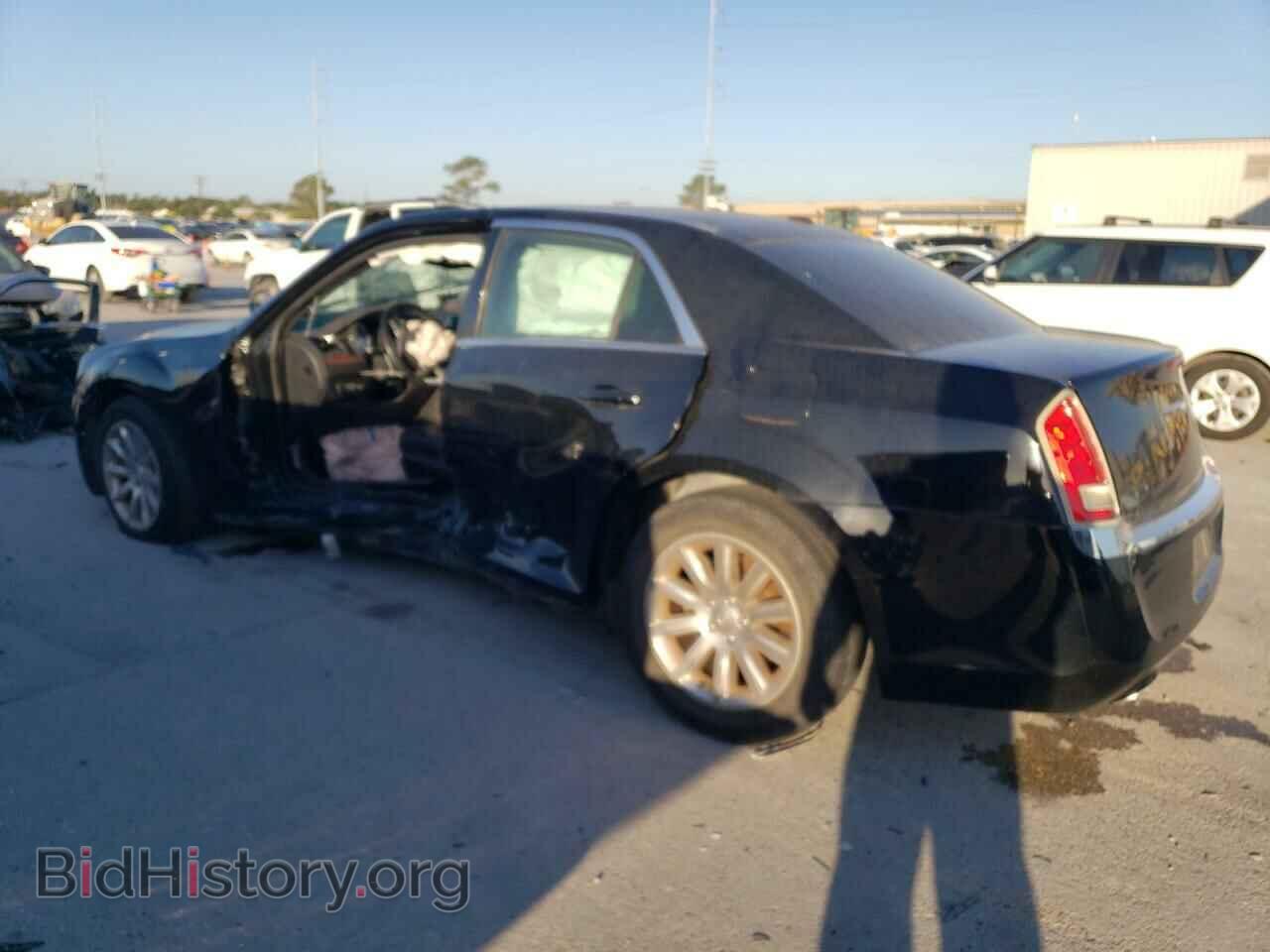 2014 CHRYSLER 300 - VIN: 2C3CCAAG4EH376553 - Фото 2