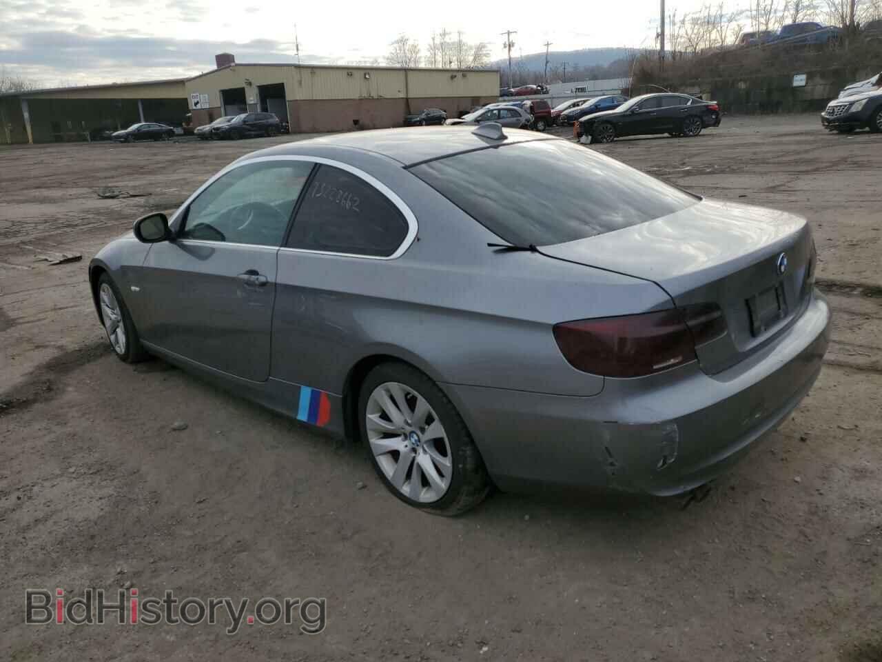 2011 BMW 3 SERIES - VIN: WBAKF5C52BE655534 - Фото 2