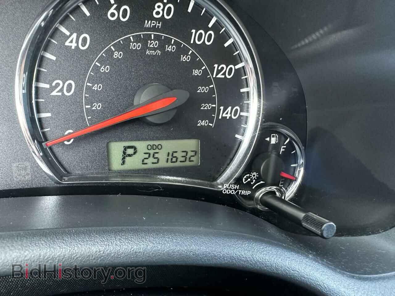 2011 TOYOTA COROLLA - VIN: 2T1BU4EE2BC661787 - Фото 8