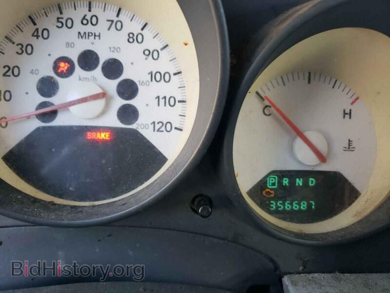 2007 Dodge CALIBER (VIN 1B3HB28B17D232528) — фото 9 из 12