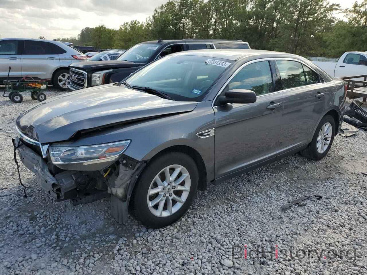 Ford Taurus 2014