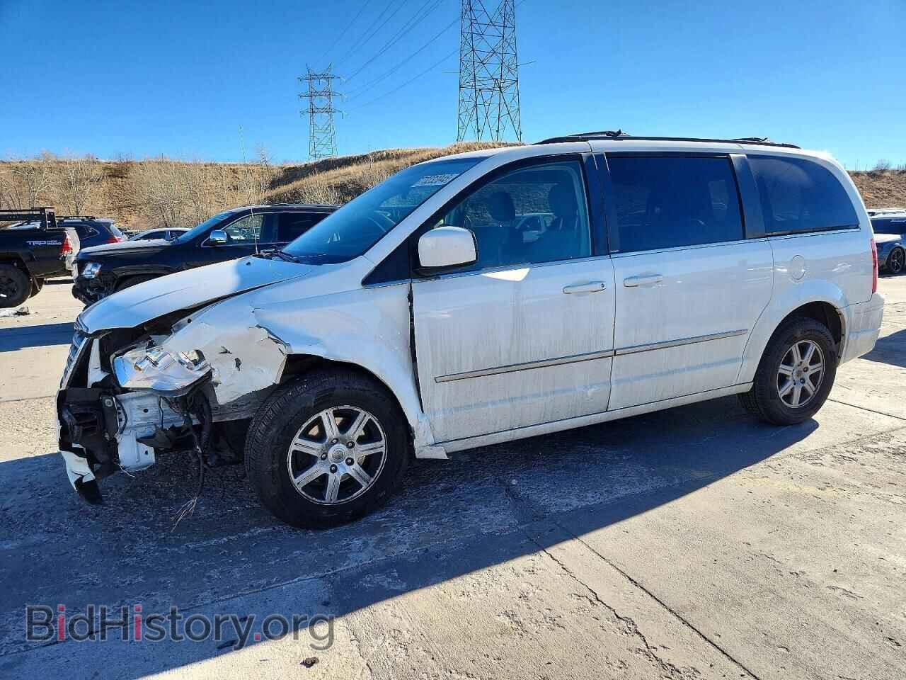 Photo 2A4RR5D1XAR189660 - CHRYSLER MINIVAN 2010