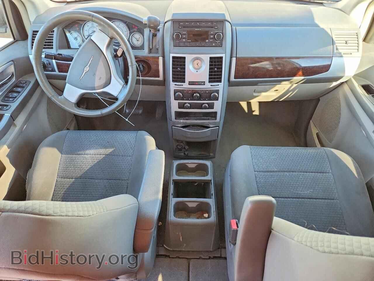 2010 CHRYSLER MINIVAN - VIN: 2A4RR5D1XAR189660 - Фото 8