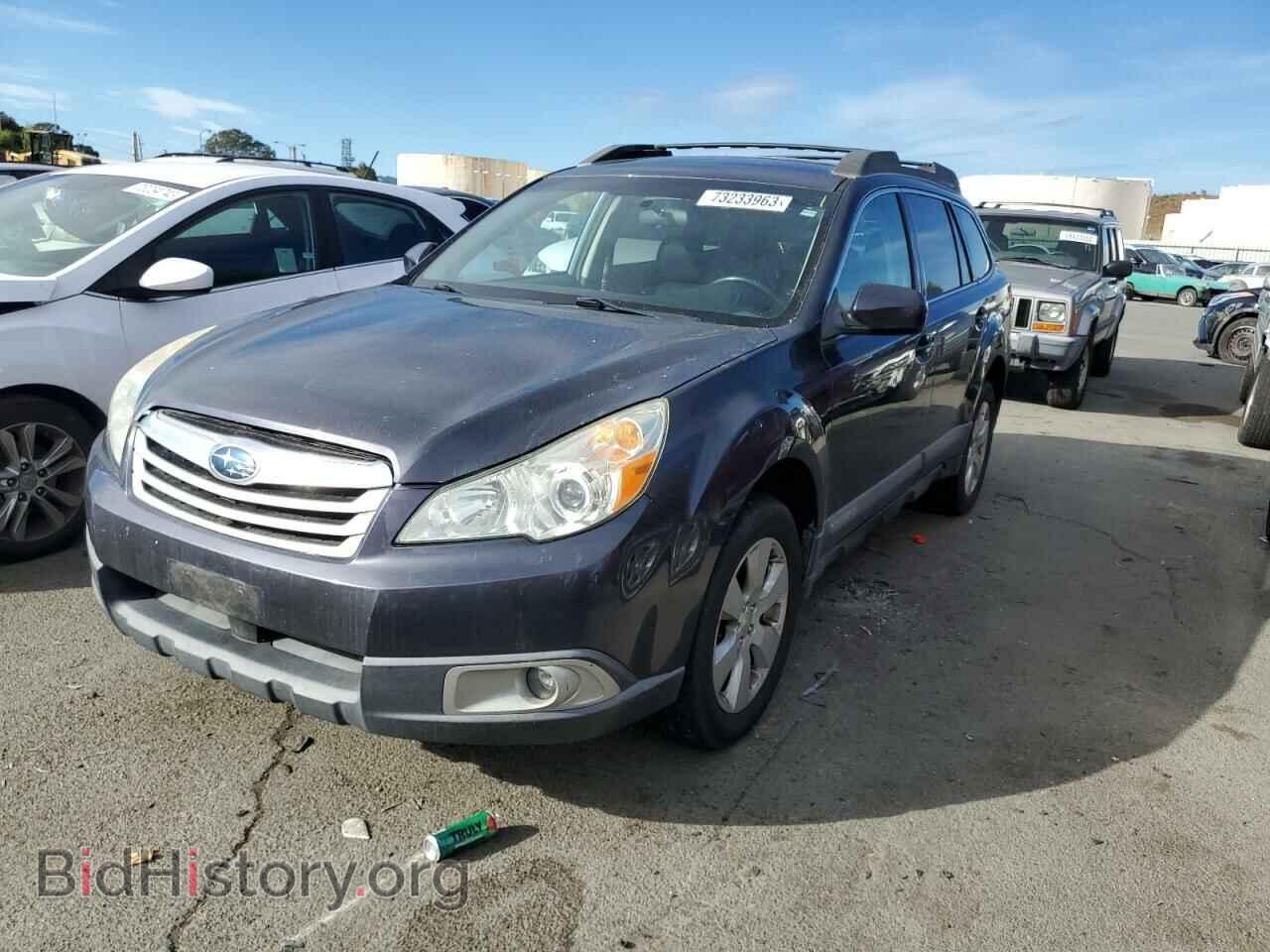 Photo 4S4BRCCC2B3318902 - SUBARU OUTBACK 2011