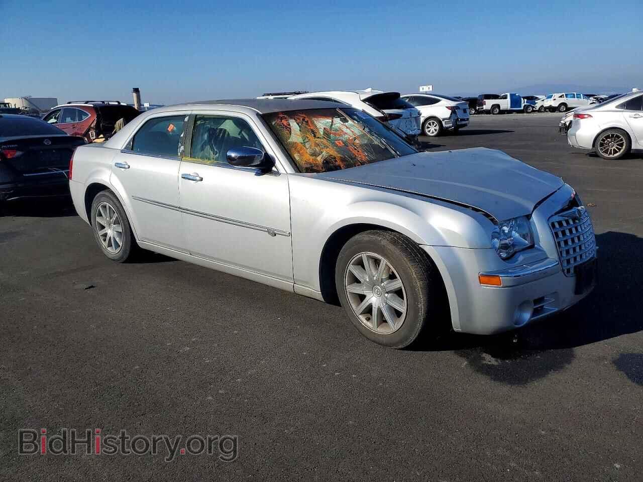 2010 CHRYSLER 300 - VIN: 2C3CA6CT5AH114273 - Фото 4