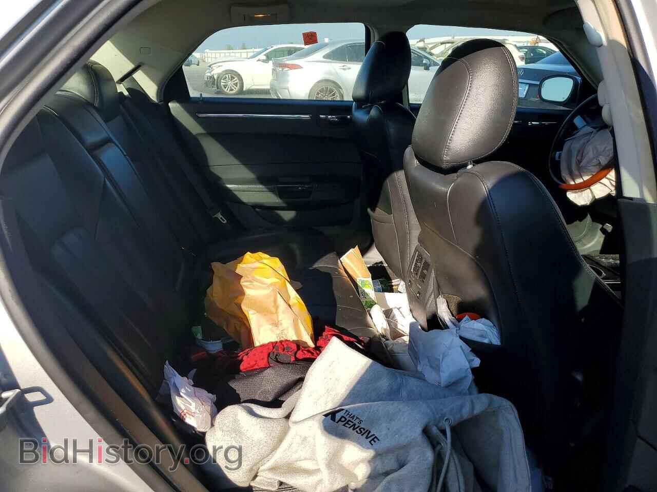 2010 CHRYSLER 300 - VIN: 2C3CA6CT5AH114273 - Фото 10