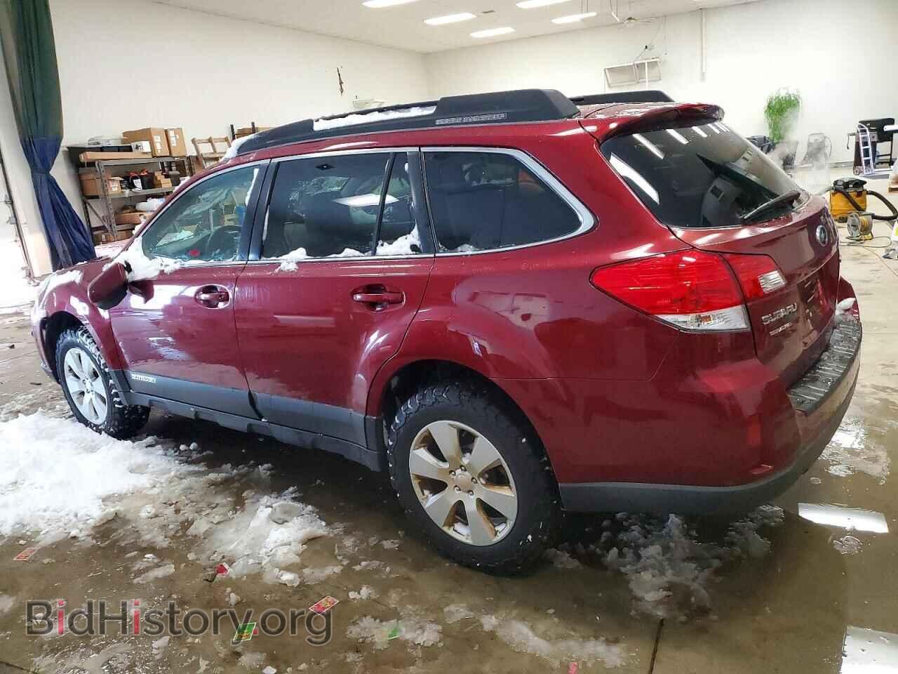 2011 SUBARU OUTBACK - VIN: 4S4BRCCC8B3438087 - Фото 2
