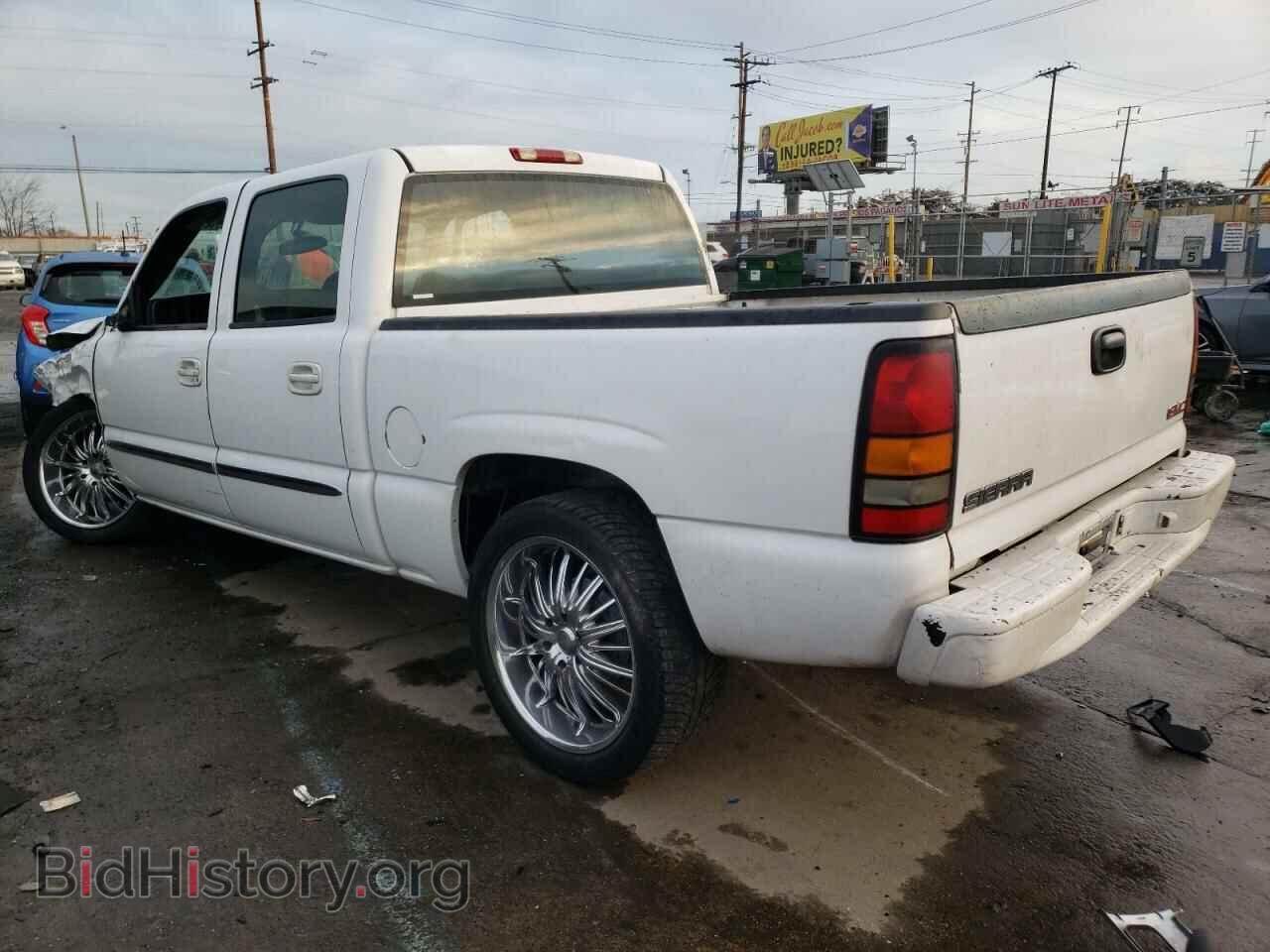 2007 GMC SIERRA - VIN: 2GTEC13V371124885 - Фото 2