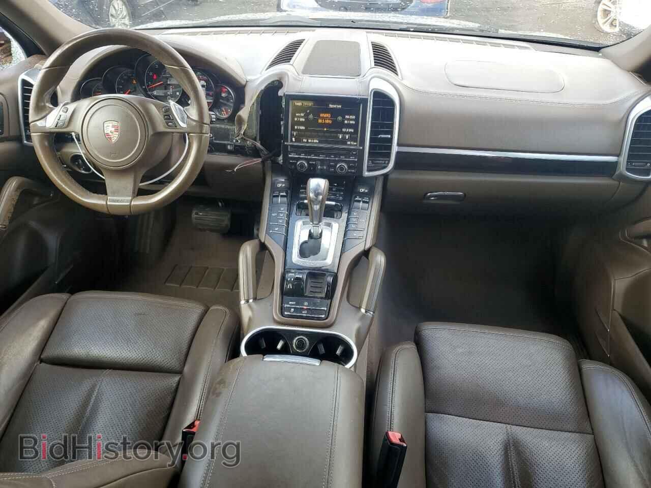 2011 PORSCHE CAYENNE - VIN: WP1AA2A21BLA09108 - Photo 8