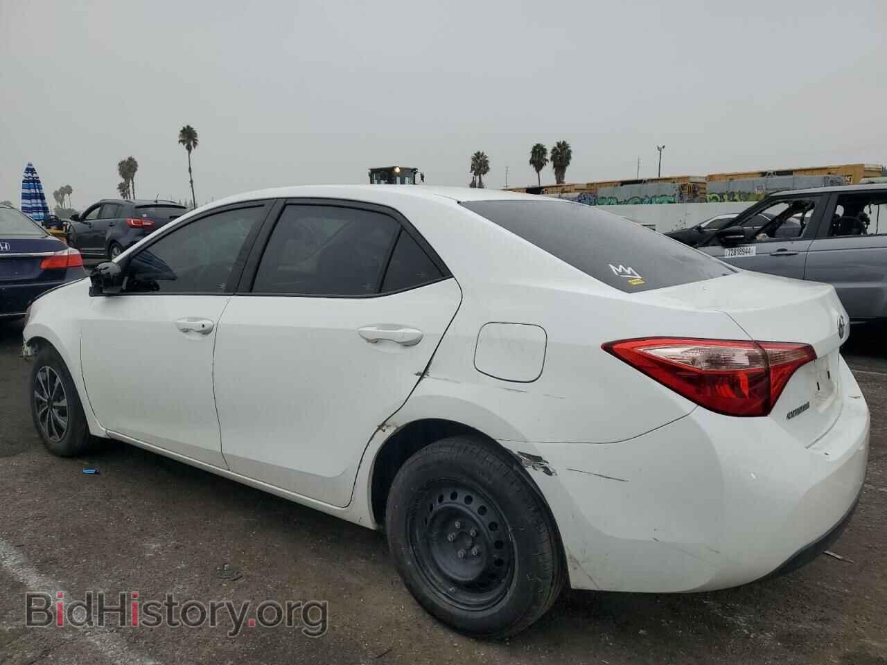 2017 TOYOTA COROLLA - VIN: 5YFBURHE6HP664497 - Фото 2