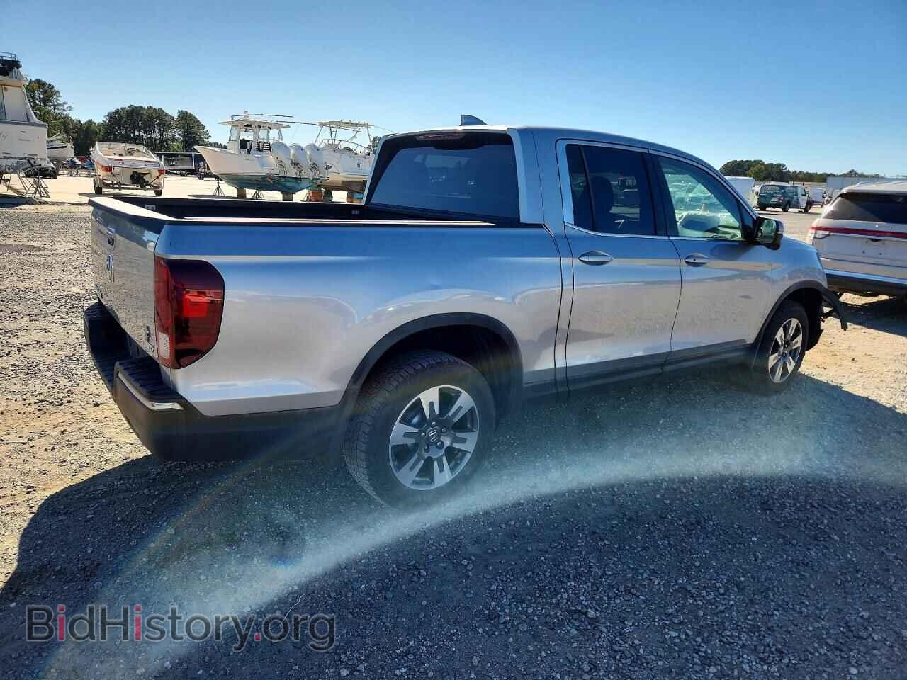 2017 HONDA RIDGELINE - VIN: 5FPYK3F67HB027596 - Photo 3