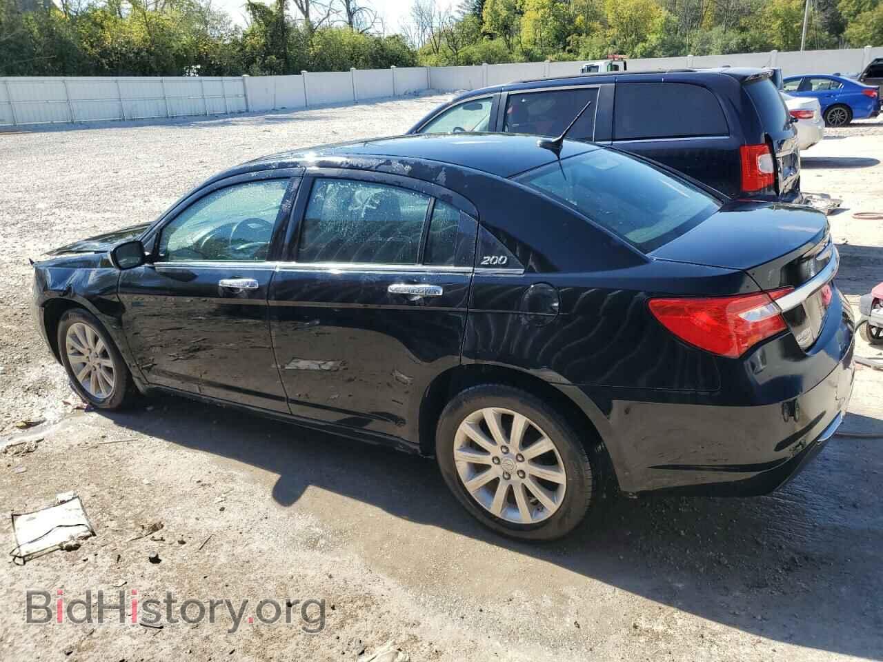 2013 CHRYSLER 200 - VIN: 1C3CCBCG9DN501393 - Фото 2