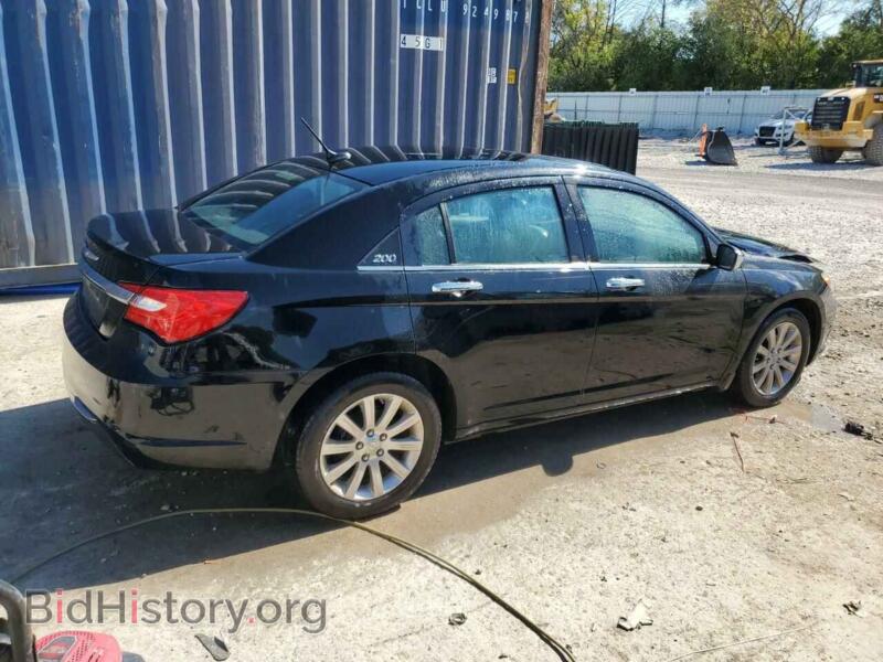 2013 Chrysler 200 (VIN 1C3CCBCG9DN501393) — фото 3 из 12
