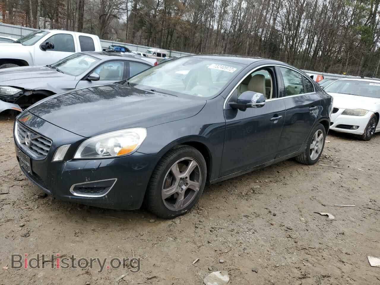 Фотография YV1612FS2D2188696 - VOLVO S60 2013