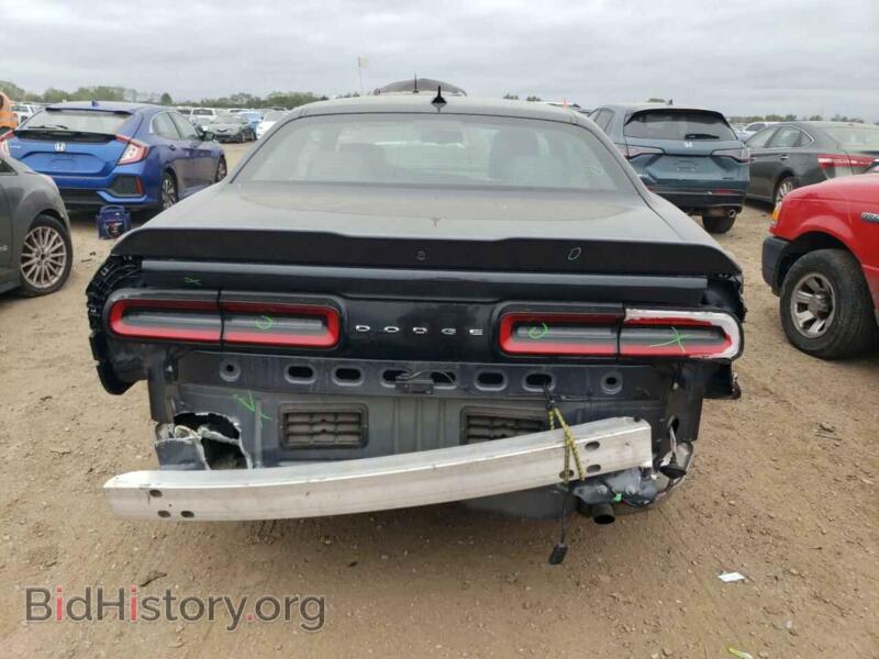 2019 Dodge CHALLENGER (VIN 2C3CDZAG4KH611220) — photo 6 of 12
