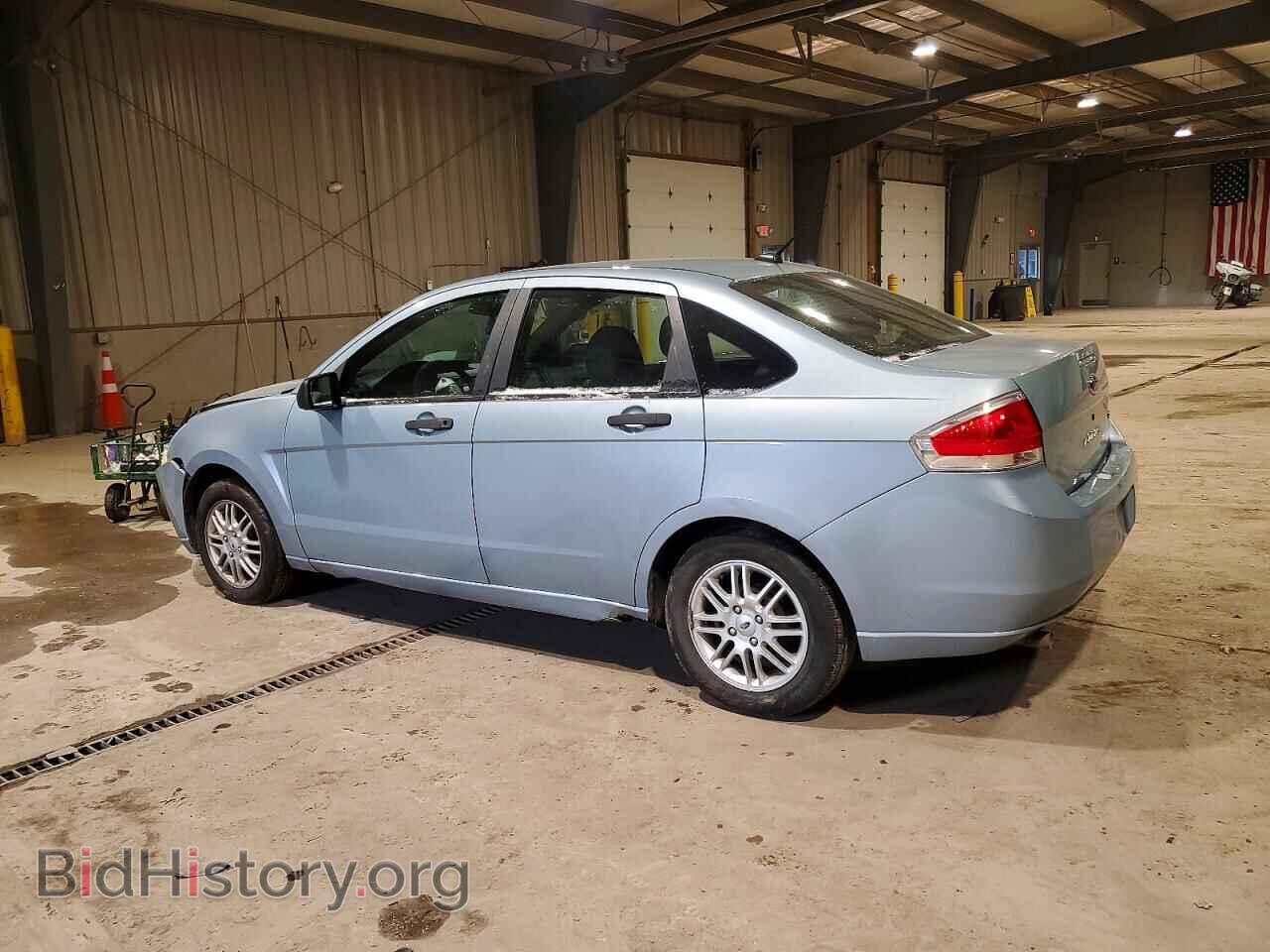 2009 FORD FOCUS - VIN: 1FAHP35N69W201681 - Фото 2