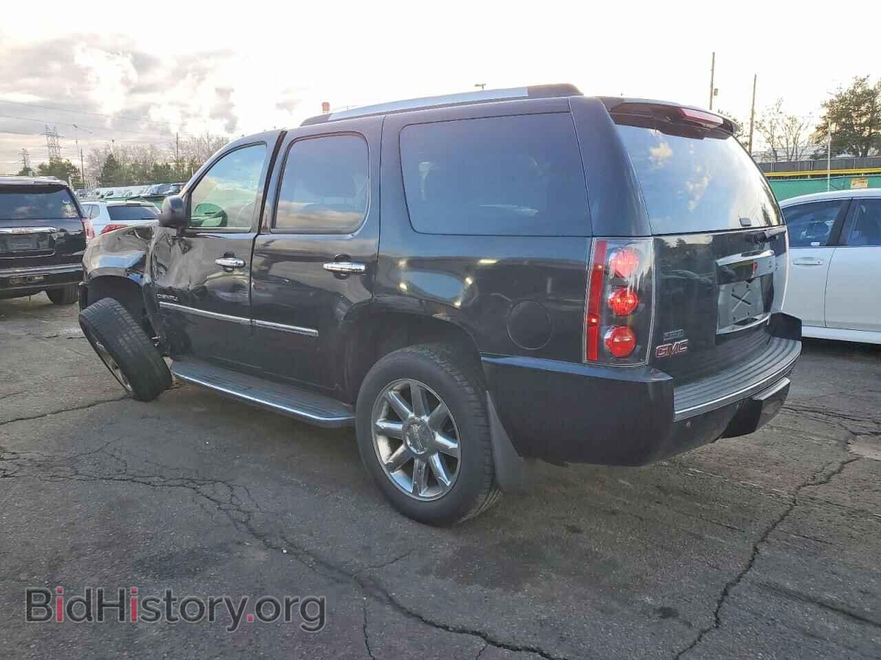 2010 GMC YUKON - VIN: 1GKUKEEF5AR188814 - Фото 2