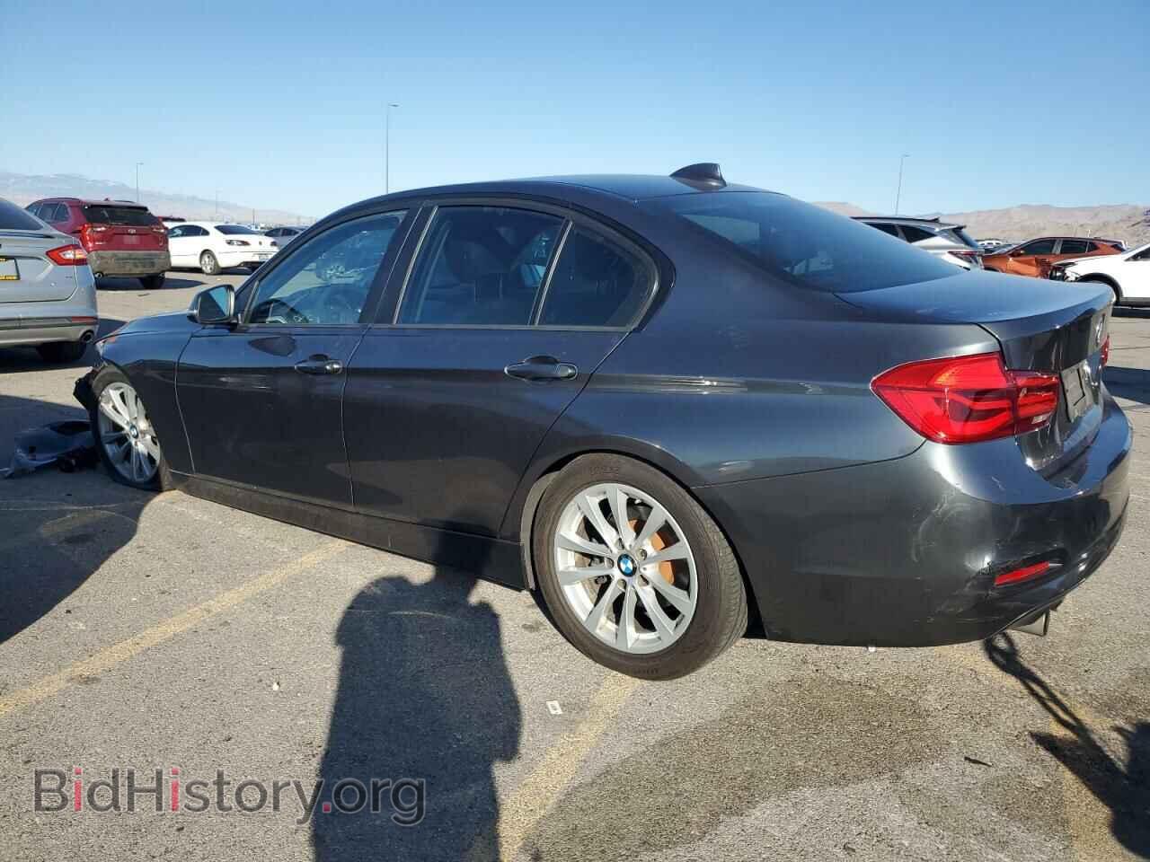 2016 BMW 3 SERIES - VIN: WBA8E1G52GNU12071 - Фото 2