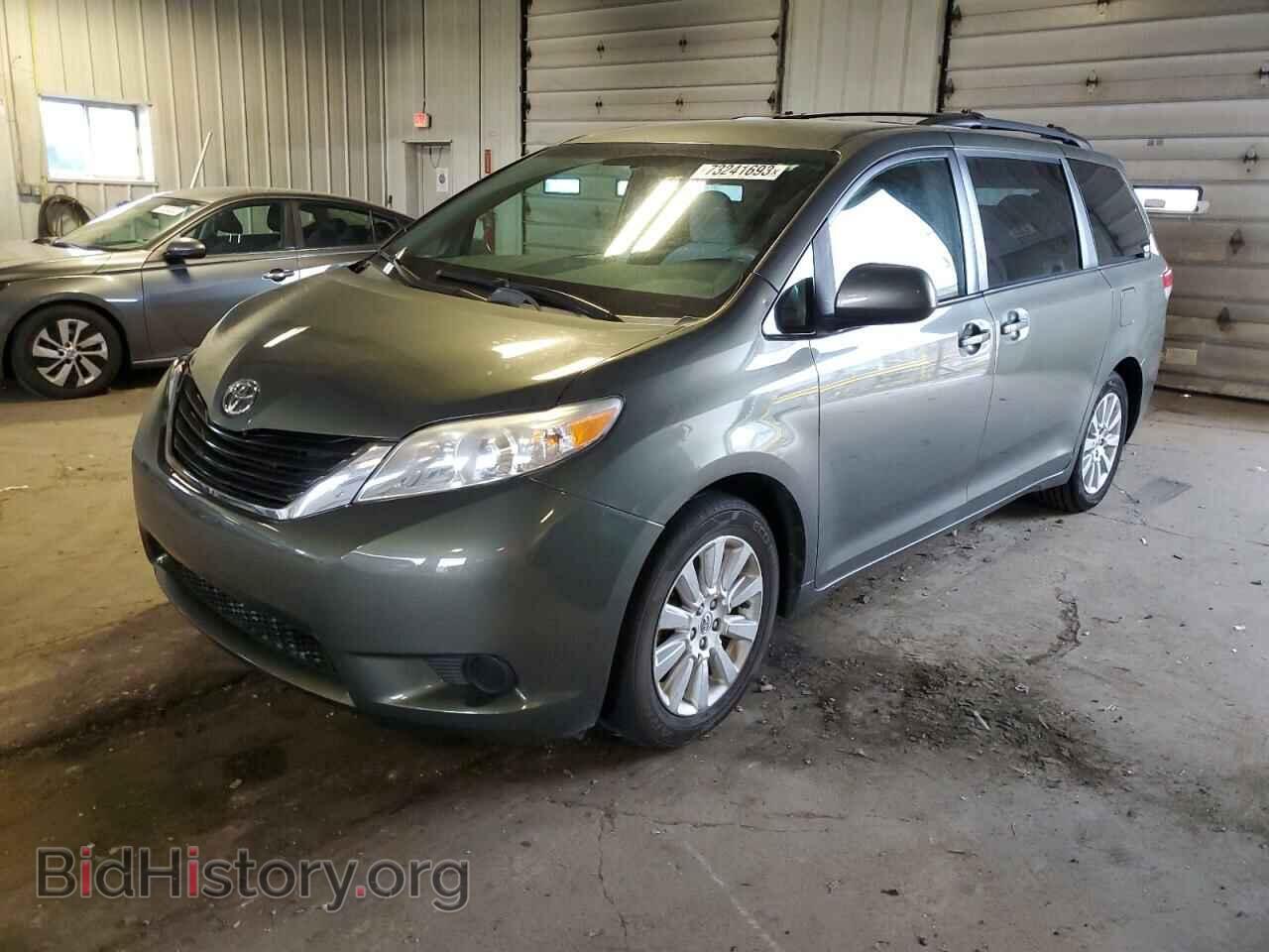 Photo 5TDJK3DC5CS036496 - TOYOTA All Models 2012