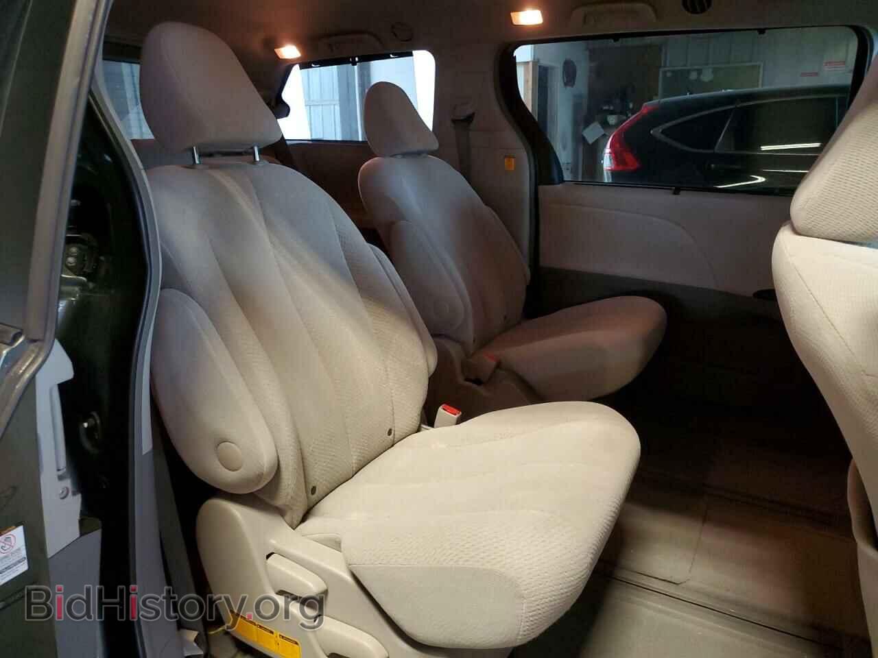 2012 TOYOTA All Models - VIN: 5TDJK3DC5CS036496 - Фото 11