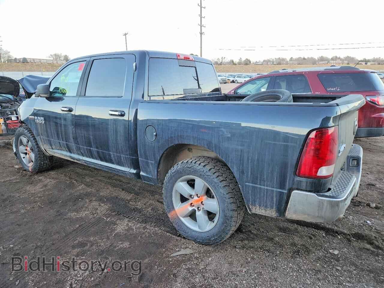 2016 RAM 1500 - VIN: 3C6RR7LT9GG194620 - Фото 2
