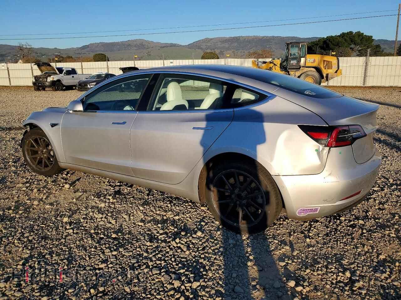 2018 TESLA MODEL 3 - VIN: 5YJ3E1EB6JF074833 - Фото 2