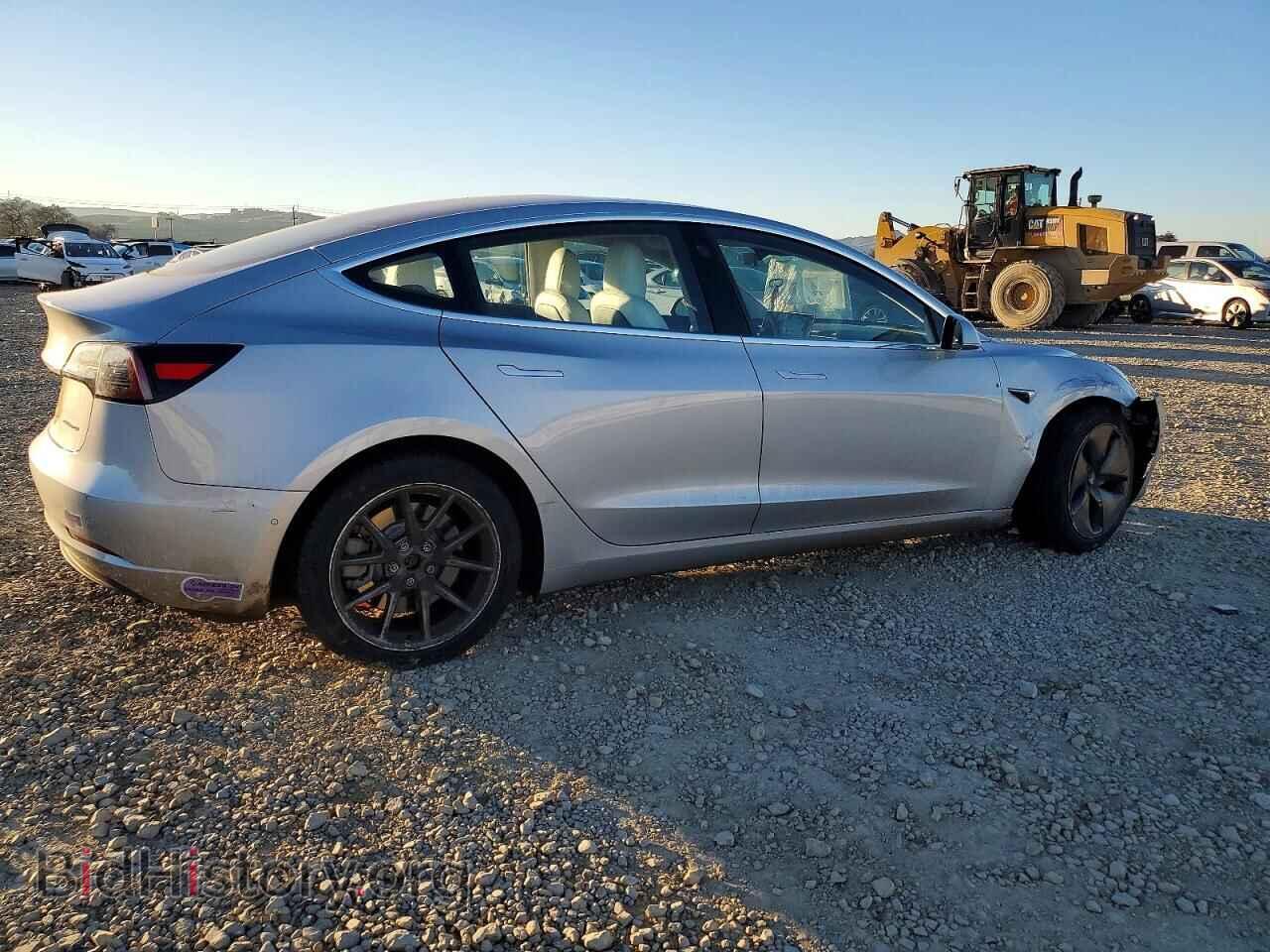 2018 TESLA MODEL 3 - VIN: 5YJ3E1EB6JF074833 - Фото 3