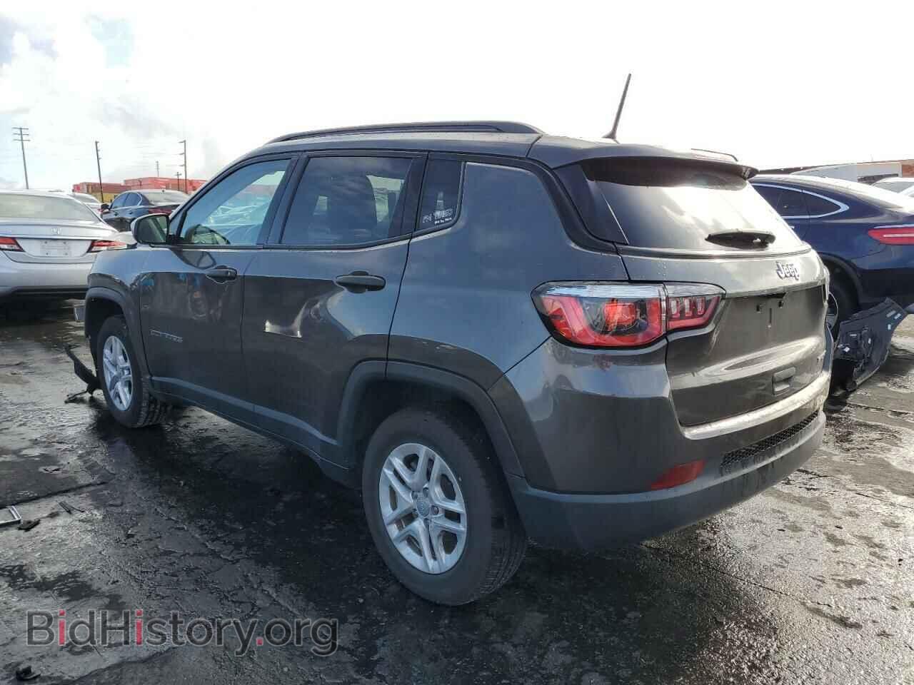 2018 JEEP COMPASS - VIN: 3C4NJCAB0JT461773 - Фото 2