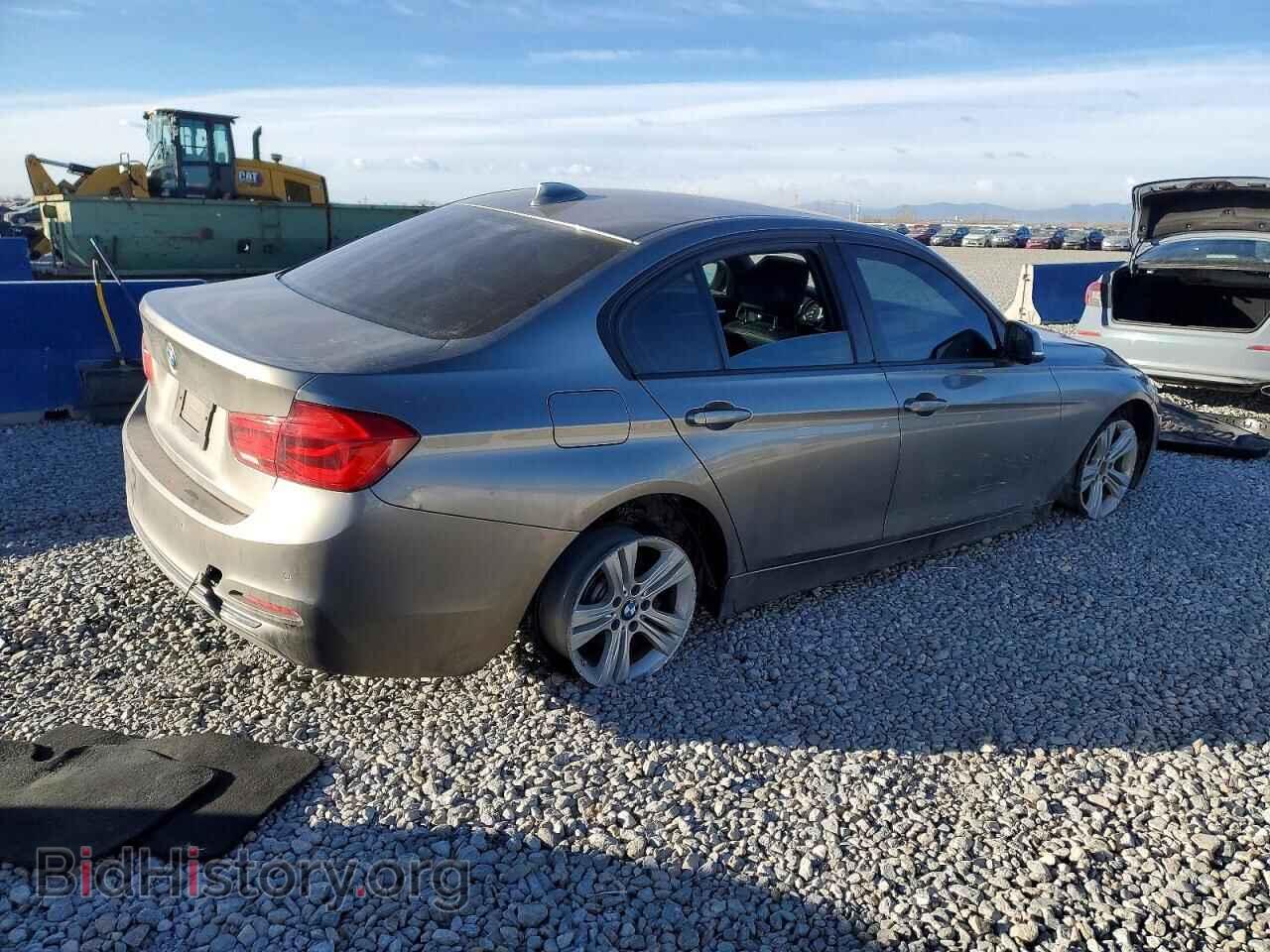 2016 BMW 3 SERIES - VIN: WBA8E3G57GNU02017 - Фото 3