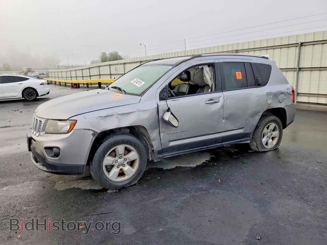 Photo 1C4NJCEA5GD735520 - JEEP COMPASS 2016