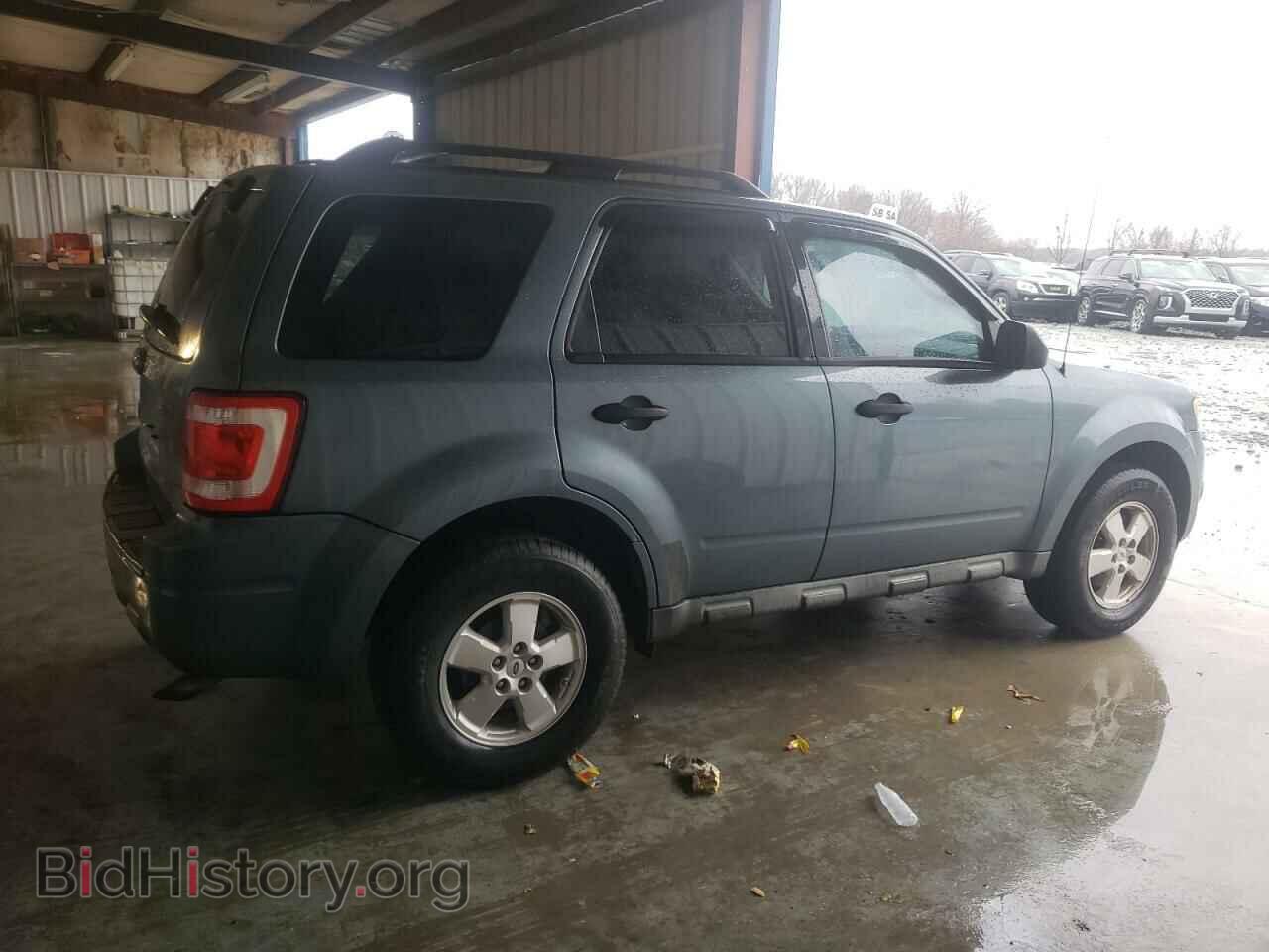 2010 FORD ESCAPE - VIN: 1FMCU9D76AKC05093 - Фото 3