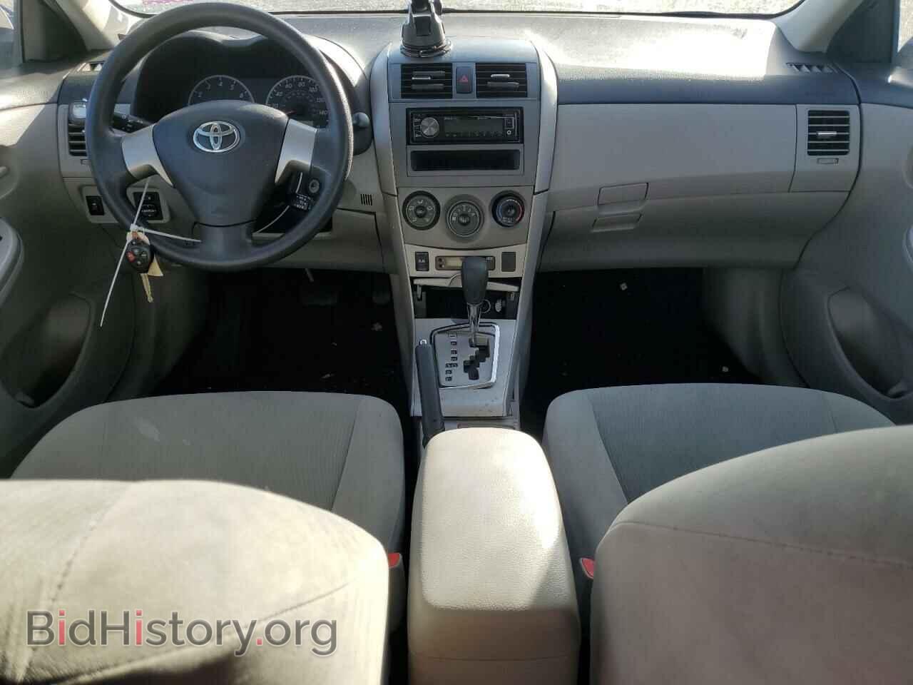 2011 TOYOTA COROLLA - VIN: 2T1BU4EE5BC635071 - Фото 8