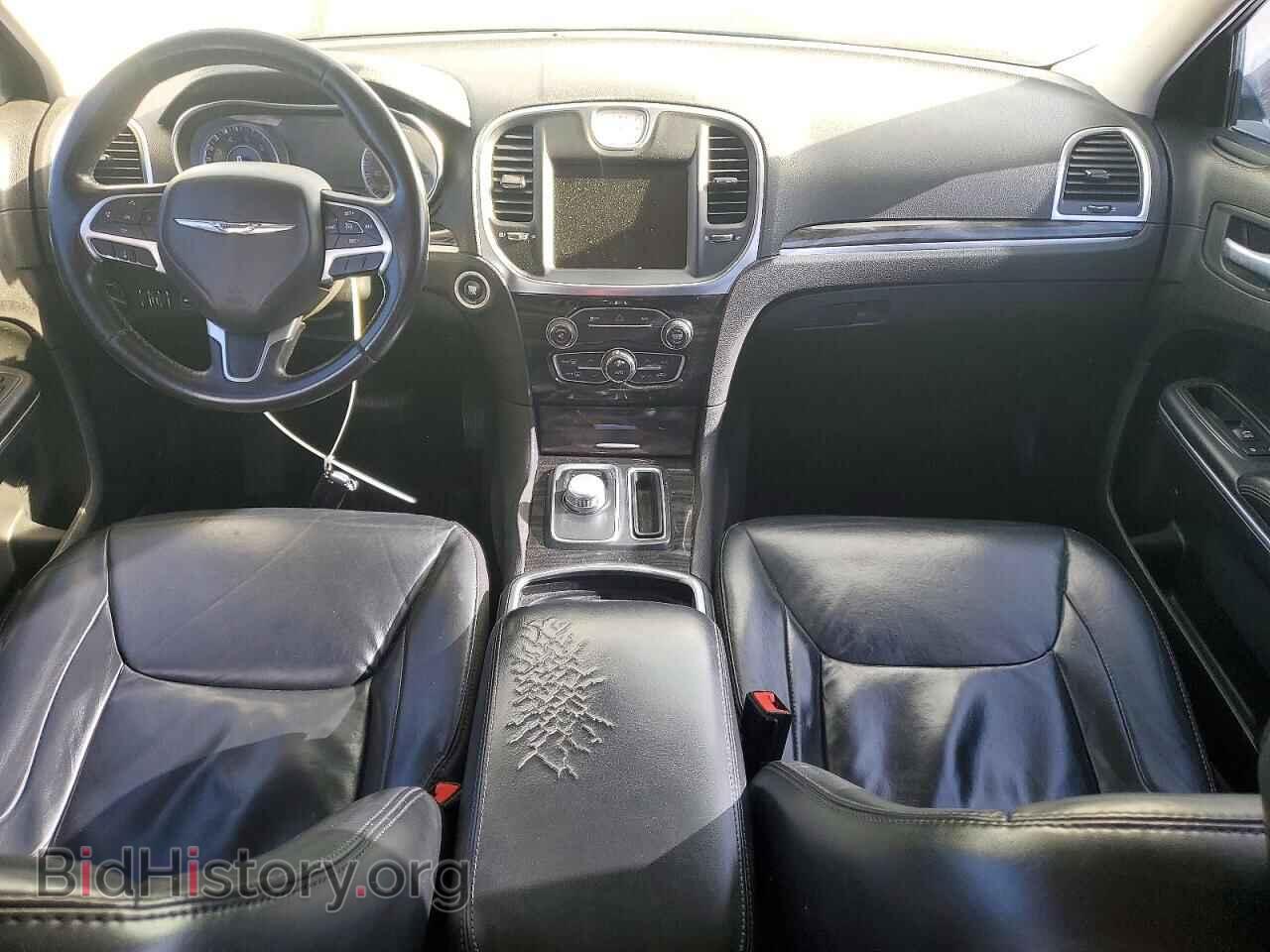 2016 CHRYSLER 300 - VIN: 2C3CCAAG8GH223631 - Фото 8