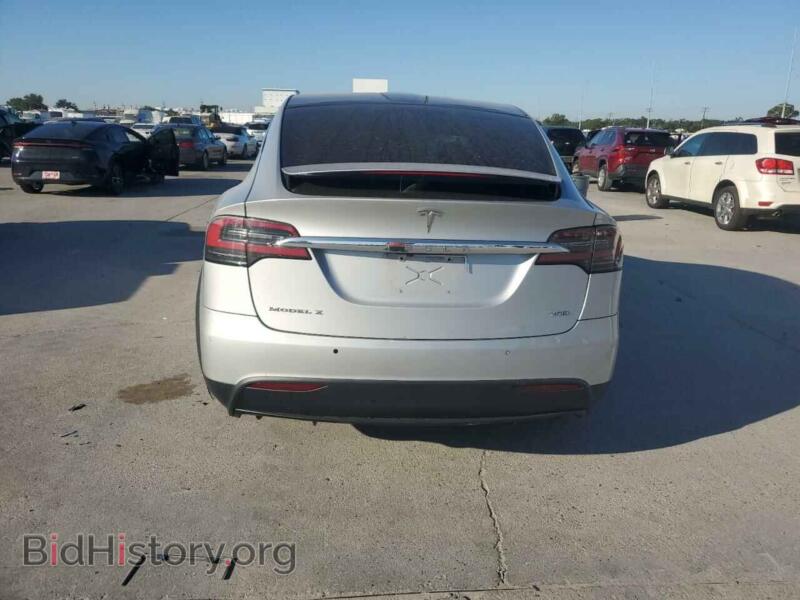 2016 Tesla MODEL X (VIN 5YJXCBE26GF008823) — photo 6 of 12
