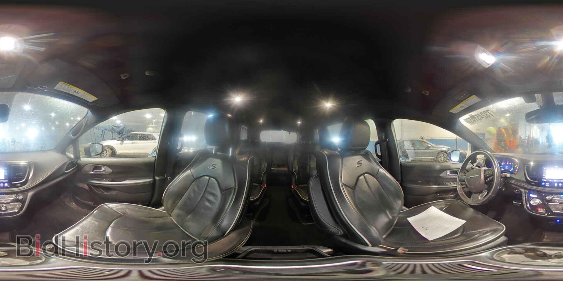 2019 CHRYSLER PACIFICA - VIN: 2C4RC1N78KR616824 - Photo 16