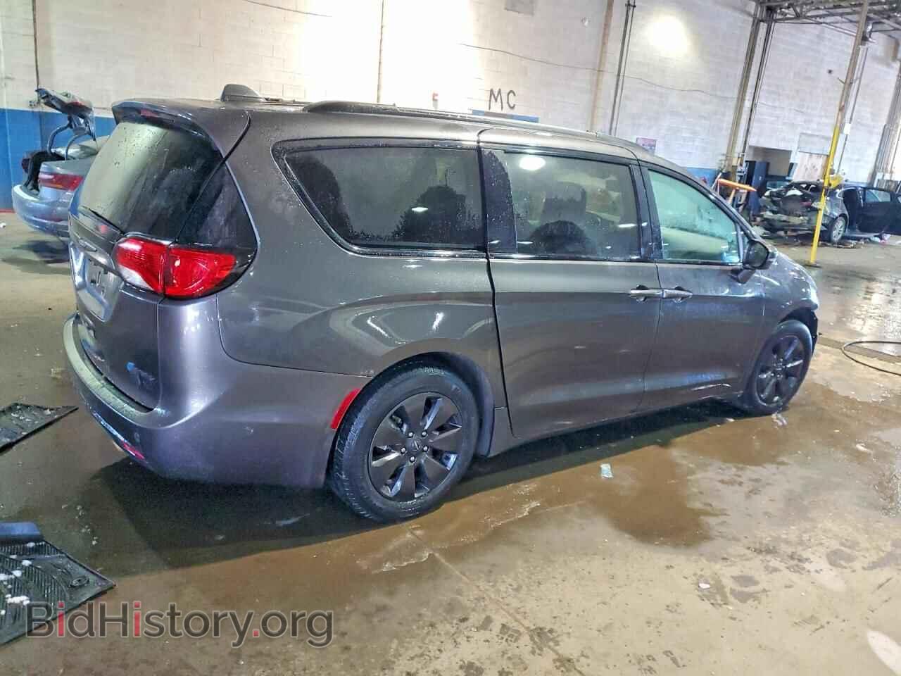 2019 CHRYSLER PACIFICA - VIN: 2C4RC1N78KR616824 - Photo 3
