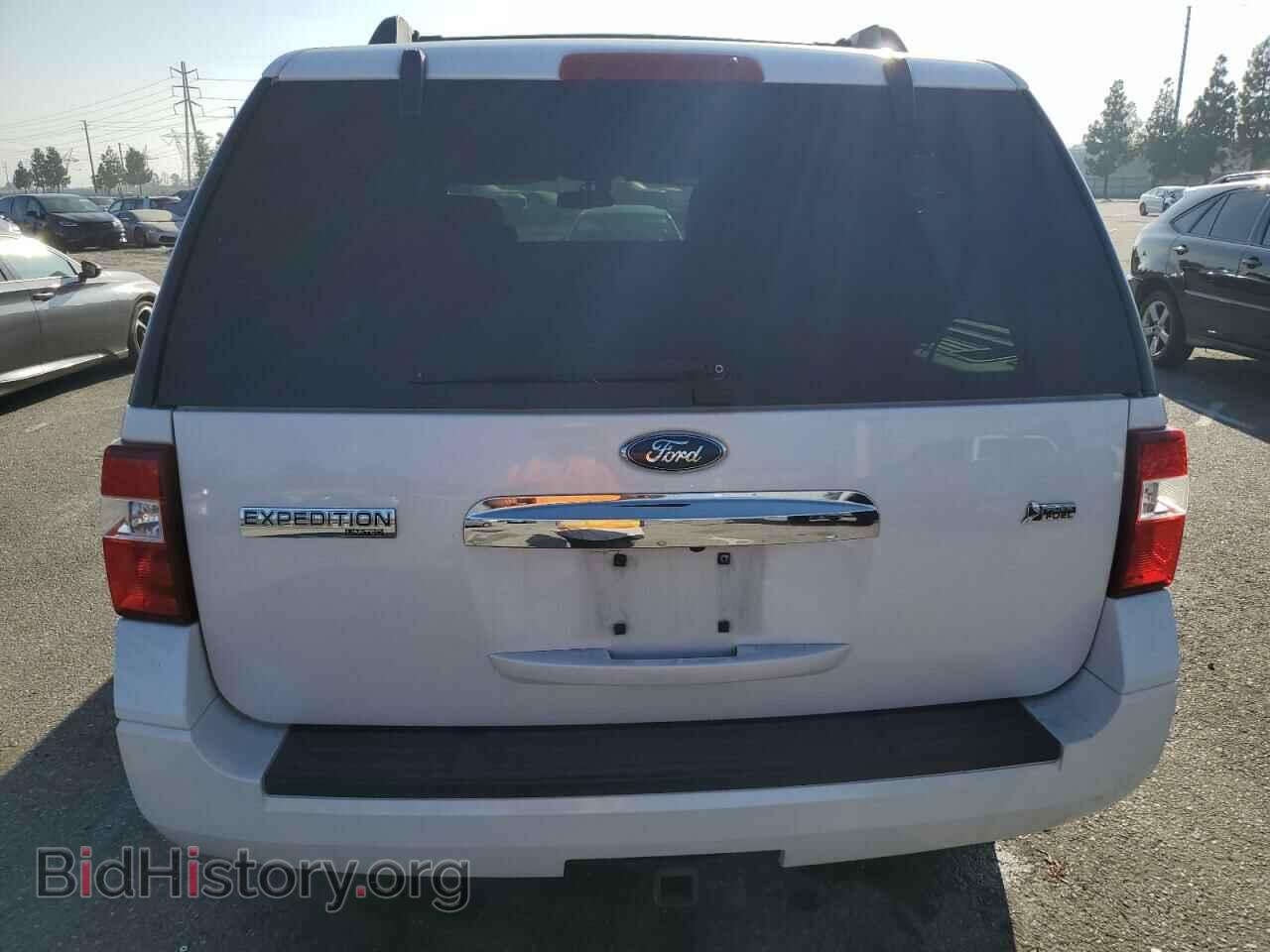 2010 FORD EXPEDITION - VIN: 1FMJU2A58AEA33956 - Фото 6