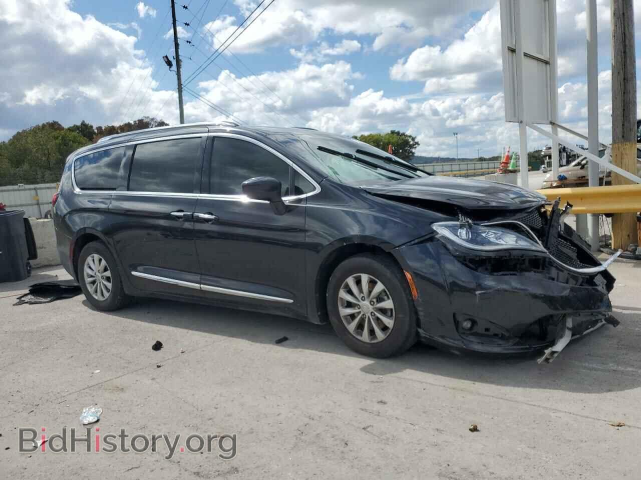 2018 CHRYSLER PACIFICA - VIN: 2C4RC1BG1JR257089 - Фото 4