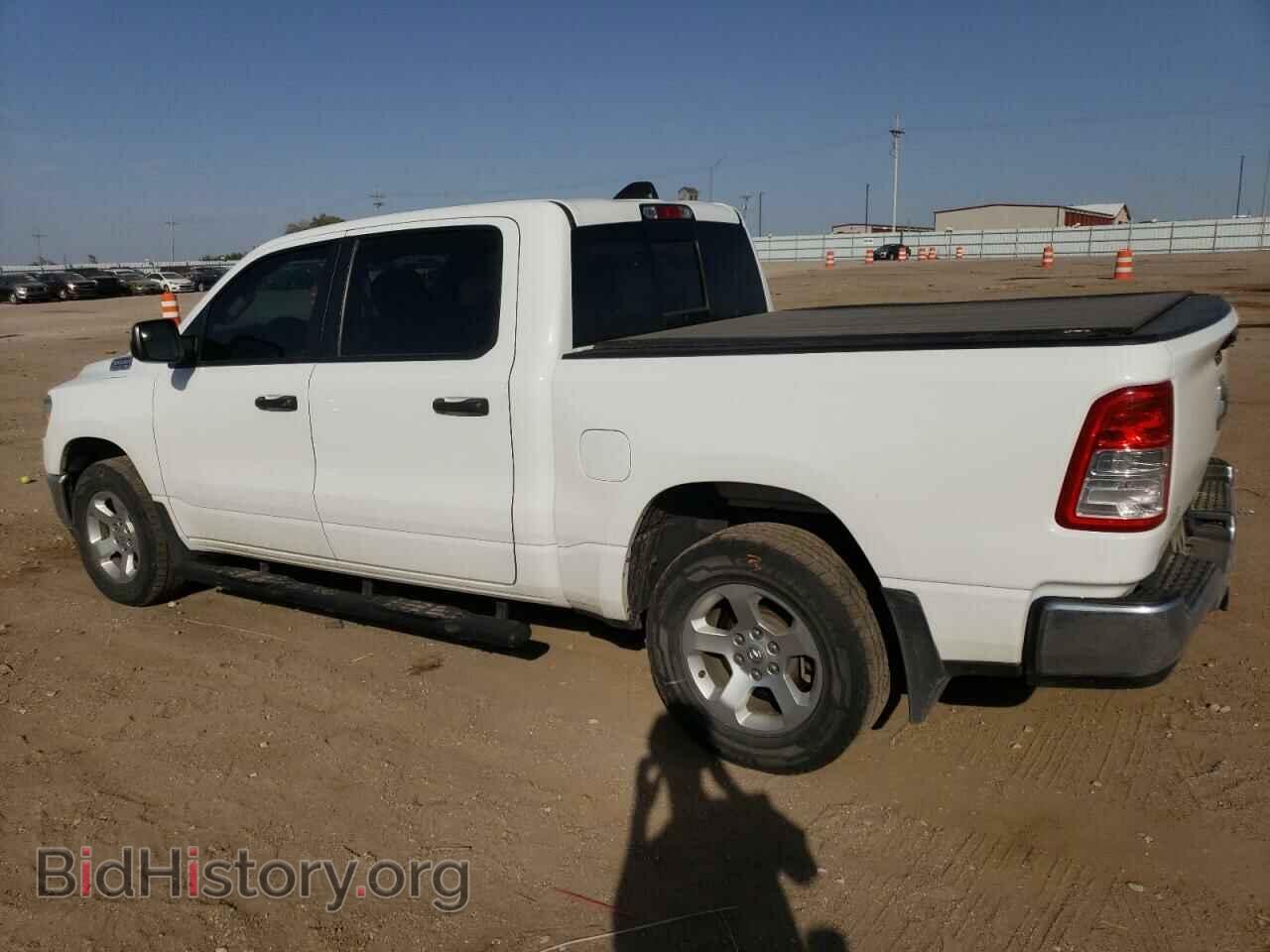 2019 RAM 1500 - VIN: 1C6SRFGT1KN652494 - Photo 2
