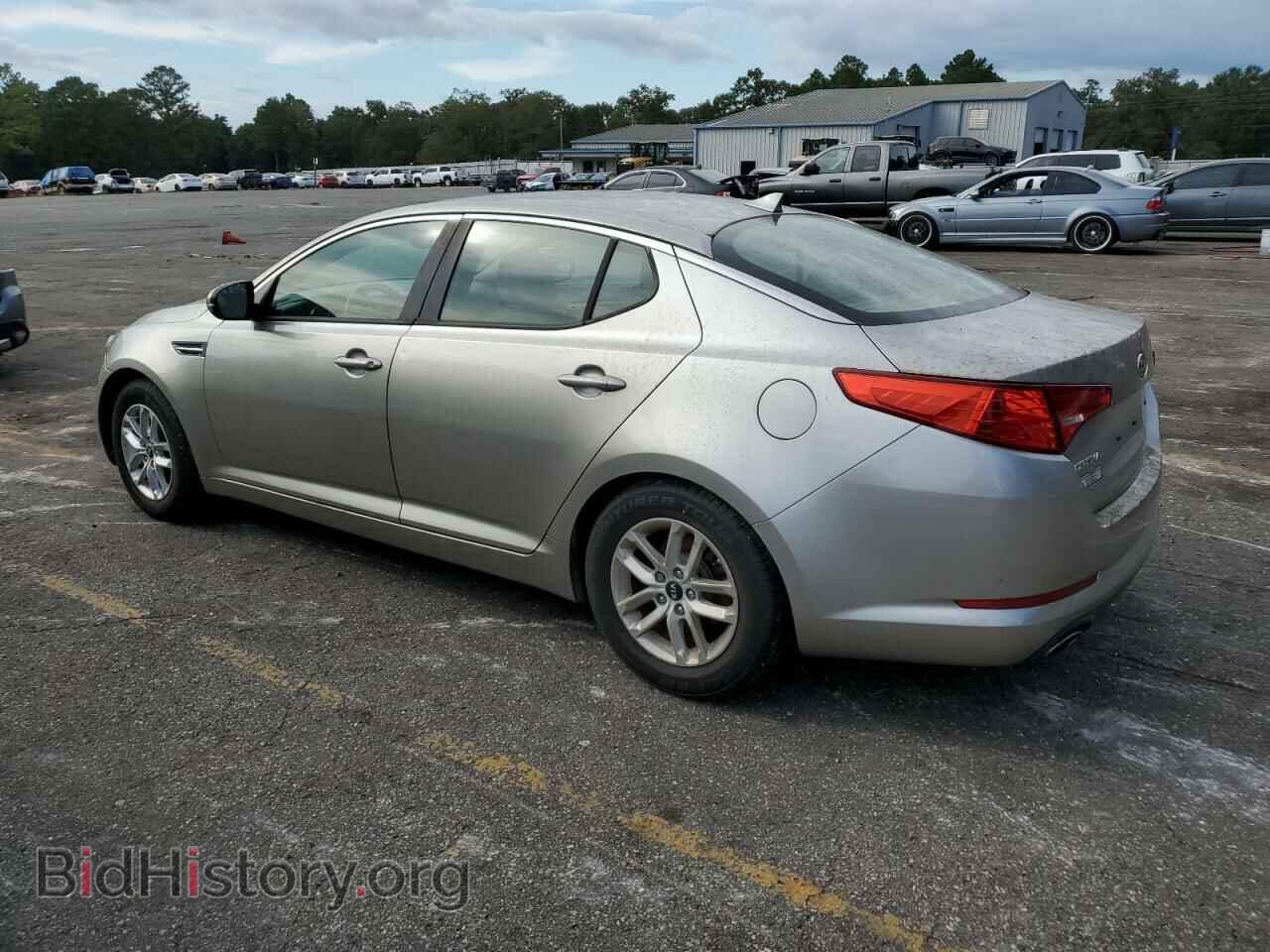 2011 KIA OPTIMA - VIN: KNAGM4A77B5137008 - Photo 2