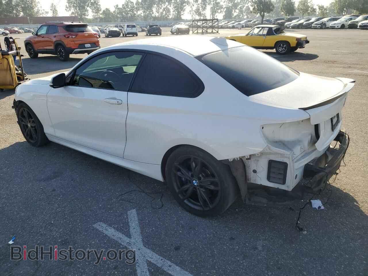 2017 BMW M2 - VIN: WBA2G1C39HV638985 - Фото 2