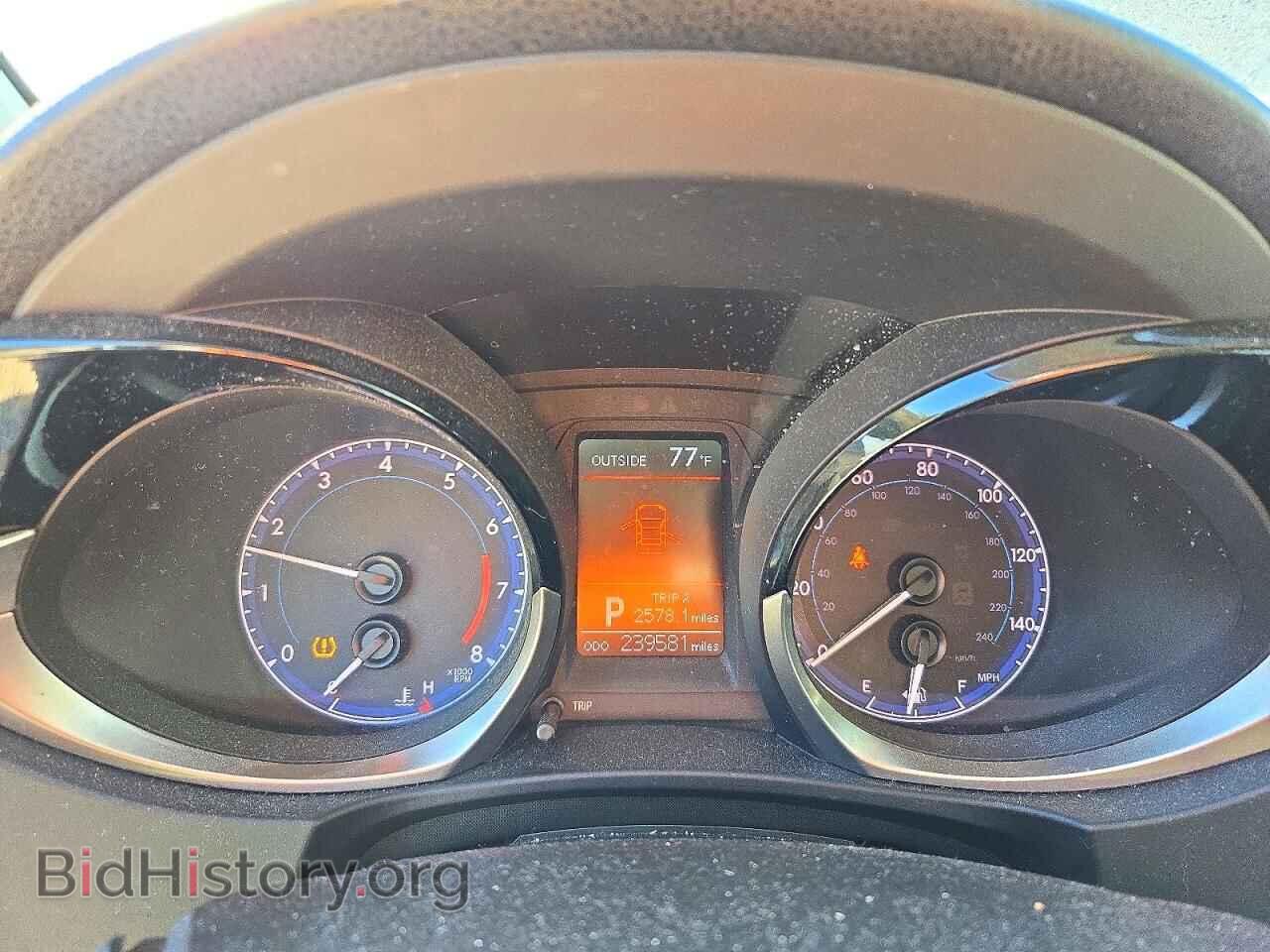 2015 Toyota COROLLA (VIN 2T1BURHE9FC366331) — фото 9 из 15