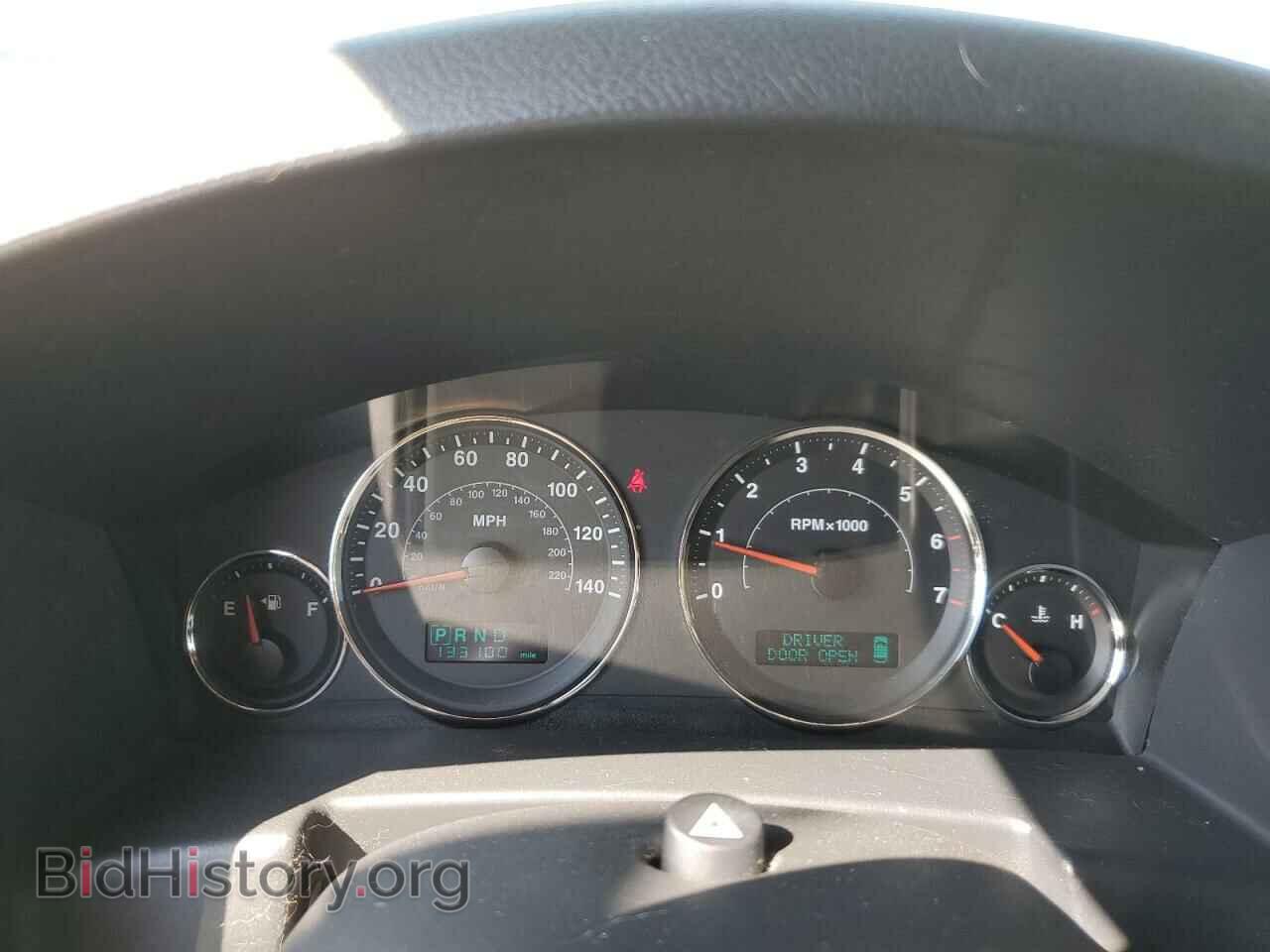 2007 JEEP COMMANDER - VIN: 1J8HH48K07C555654 - Фото 9