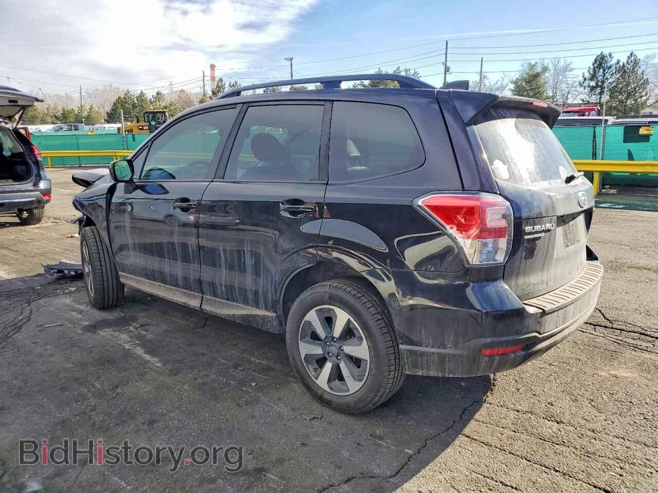 2017 SUBARU FORESTER - VIN: JF2SJAEC1HG583374 - Фото 2