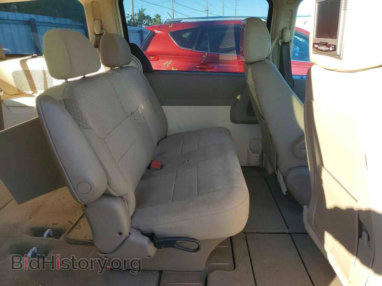 2008 CHRYSLER MINIVAN - VIN: 2A8HR44HX8R842001 - Фото 11