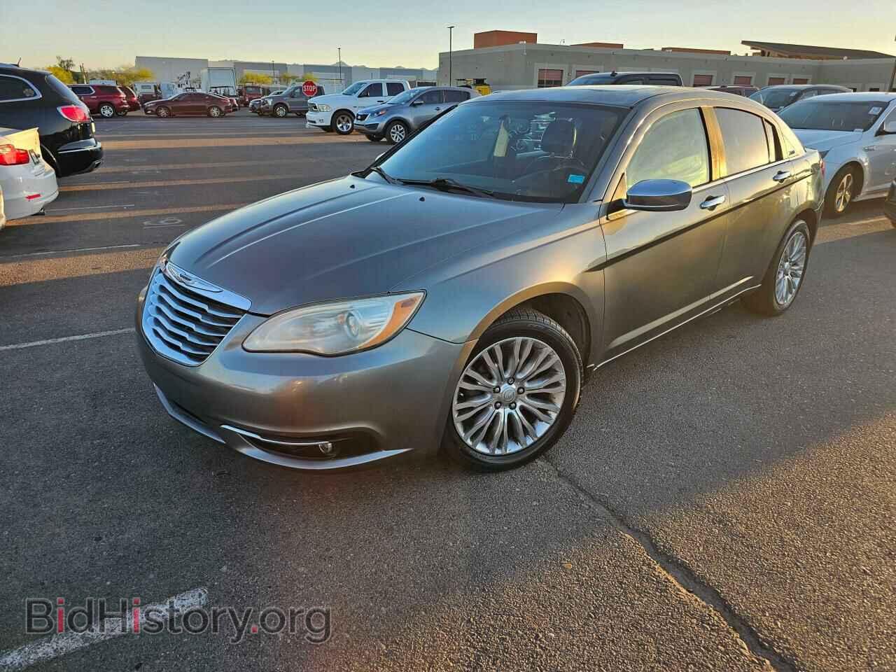 2012 CHRYSLER 200 - VIN: 1C3CCBCB3CN271076 - Фото 2