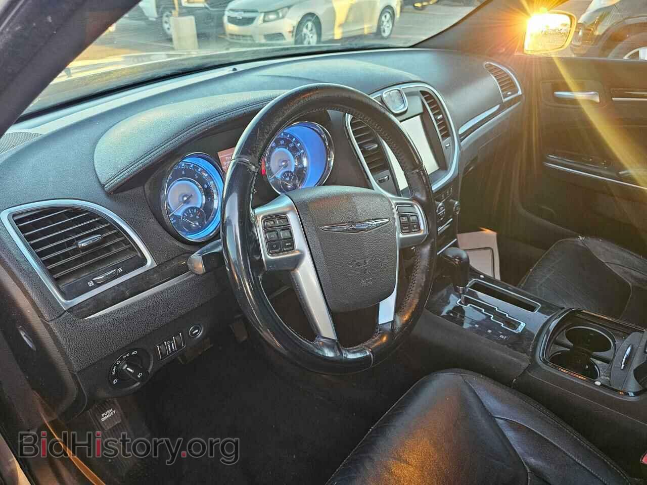 2011 CHRYSLER 300 - VIN: 2C3CA5CG4BH557948 - Фото 9