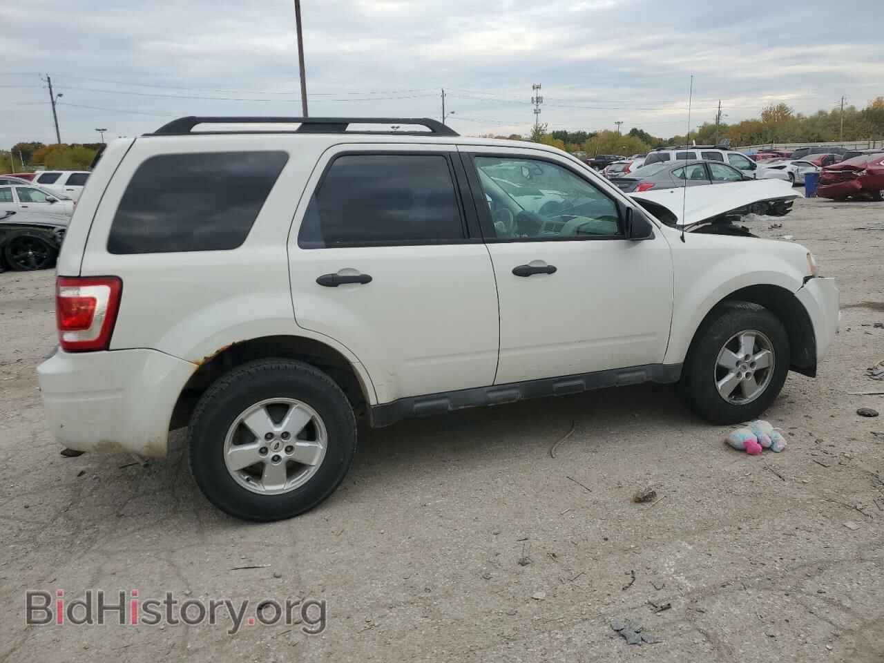 2010 FORD ESCAPE - VIN: 1FMCU0D74AKC68401 - Фото 3