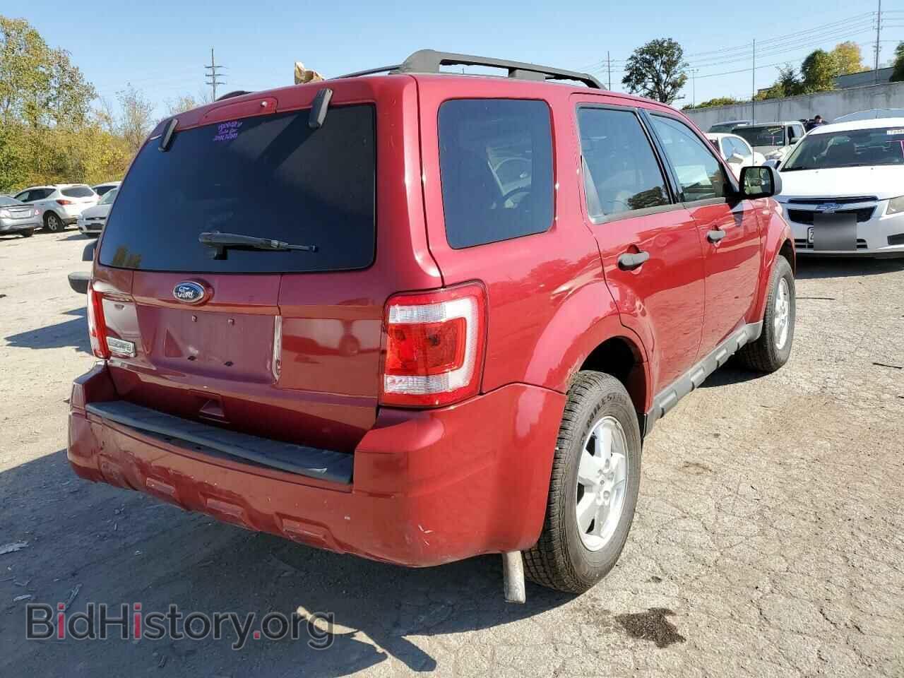 2010 FORD ESCAPE - VIN: 1FMCU9D77AKB43235 - Фото 3